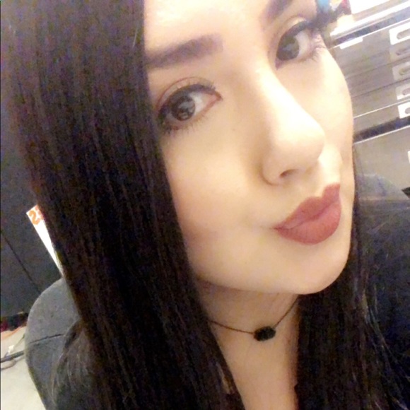 Meet your Posher, Mary - Picture 1 of 1